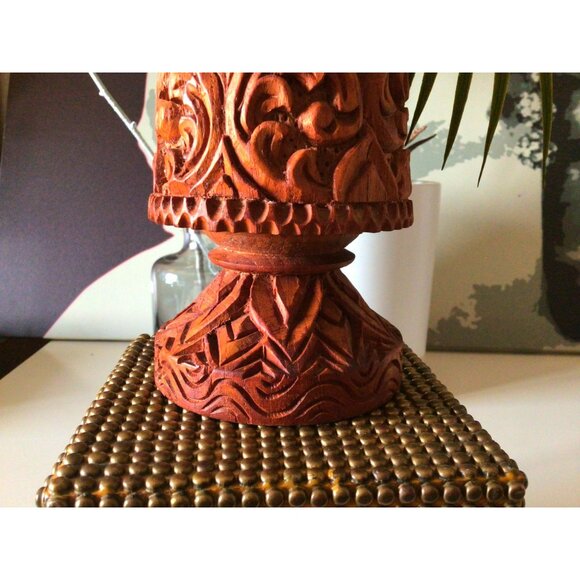 Vintage Vase Ornate Floral Hand Carvings Wooden 10" x 4"  Made In Thailand - Picture 10 of 14